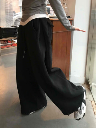 Button Pocket Wide Sweatpants