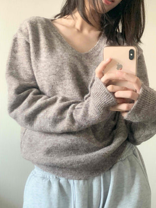 Everyday Natural Melange V-Neck Knit