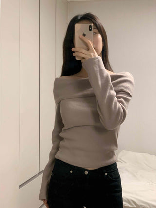 Soft Off-Shoulder Slim Fit Brushed T-Shirt