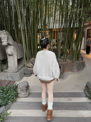 Round Neck Perforated Loose Fit Knit