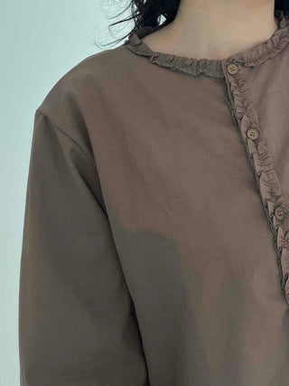 Frill Line Crop Button Blouse