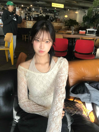 Romantic Flower U-Neck Slim Fit T-Shirt
