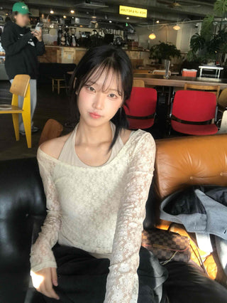 Romantic Flower U-Neck Slim Fit T-Shirt