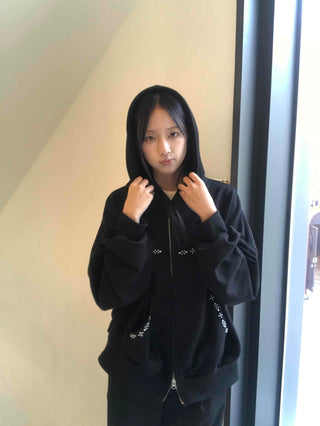 Studded Point Standard Zip-up
