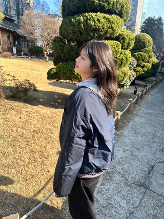 Short Loose Padded Jacket with Vintage Patch Point
