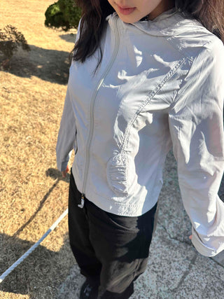 Light Loose Fit Classic Hooded Windbreaker