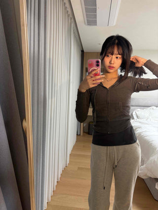 Slim-fit ribbed cropped hoodie