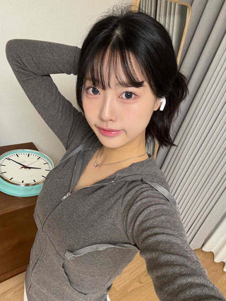 Slim-fit ribbed cropped hoodie