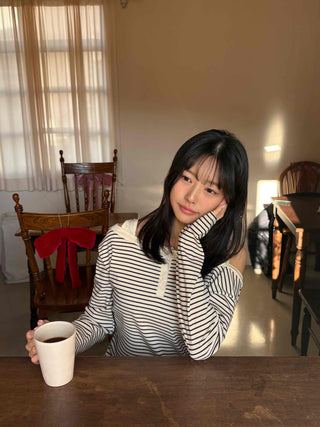 Button Stripe Off-Shoulder Long Sleeve T-shirt