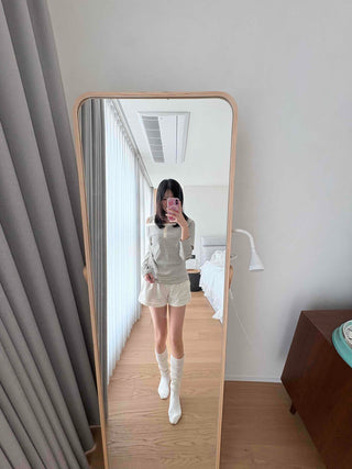 Flat A-line Simple Mini Shorts