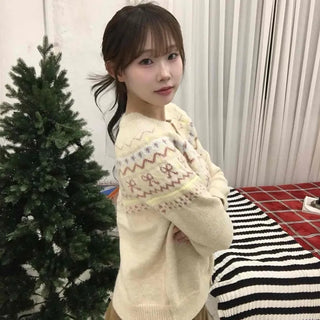 Vintage Flower Jacquard Pattern Knit Cardigan