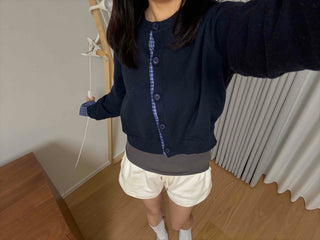 Basic Round Neck Check Contrast Crop Short Cardigan