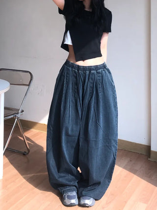 Miko Diagonal Deep Cut Halter Layered T-shirt