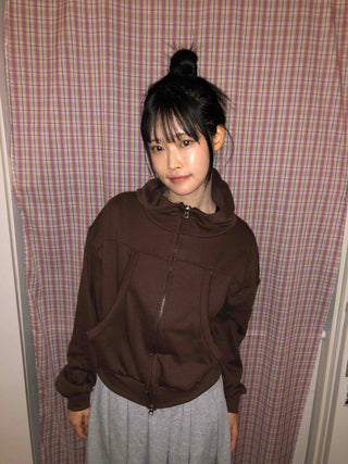 High-neck Hooded Cropped Zip-up