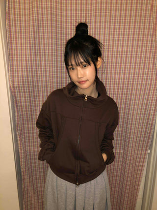 High-neck Hooded Cropped Zip-up