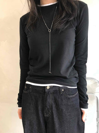 Minimal Slim Fit Round Neck Long Sleeve Tee