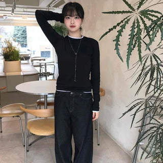 Minimal Slim Fit Round Neck Long Sleeve Tee