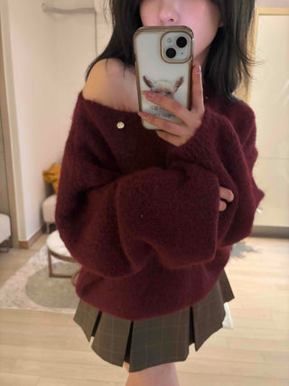 Loose-fit Boat Neck Off-shoulder Knit
