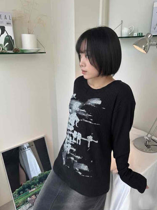 Vintage Sketch Glitter Slim Round Neck Long Sleeve T-shirt