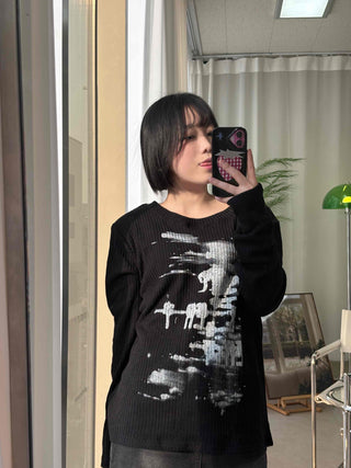 Vintage Sketch Glitter Slim Round Neck Long Sleeve T-shirt