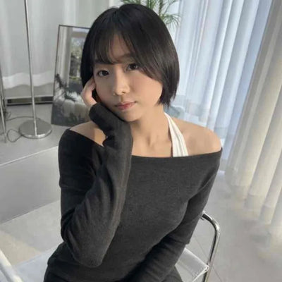 Delicate Fit Slash Neck Slim Fit Cozy Long Sleeve Tee