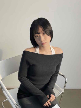 Delicate Fit Slash Neck Slim Fit Cozy Long Sleeve Tee