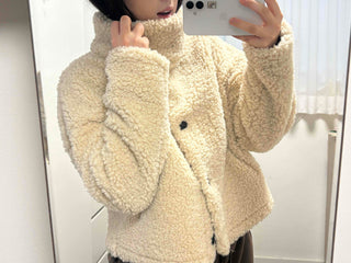 Round Collar Simple Minimalist Fluffy Sherpa Short Jacket