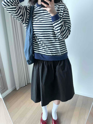 Marine Border Round Neck Stitch Contrast Sweatshirt