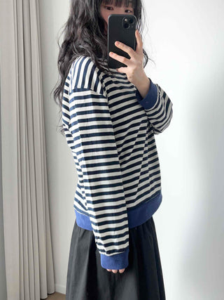 Marine Border Round Neck Stitch Contrast Sweatshirt