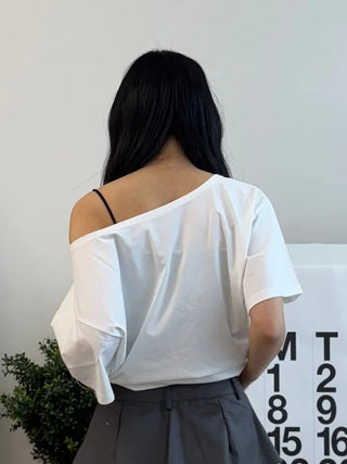 Ruby Big Number One-Shoulder Loose T-shirt