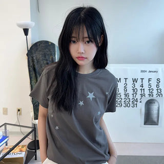 Miru Kitsch Star Print Semi-Crop Short Sleeve T-shirt