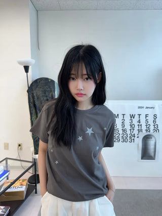 Miru Kitsch Star Print Semi-Crop Short Sleeve T-shirt