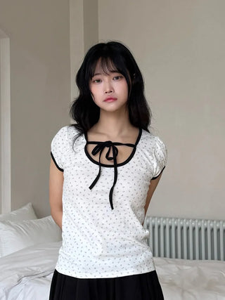 Nay New Basic Flower Short Sleeve T-shirt