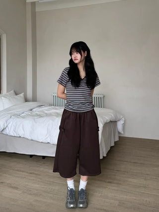 Resha Stripe V-Shirring Short Sleeve T-shirt