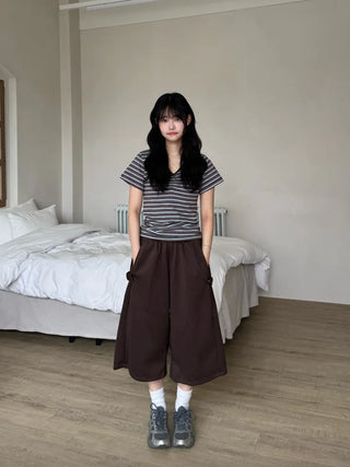 Resha Stripe V-Shirring Short Sleeve T-shirt