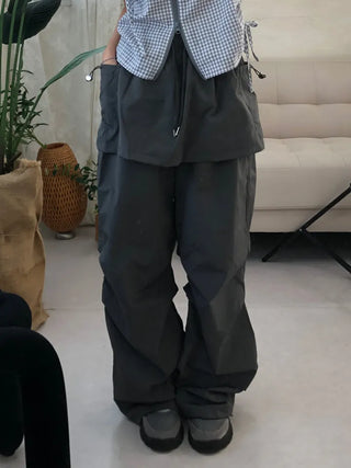 Nylon shooting cargo skirt pintuck pants