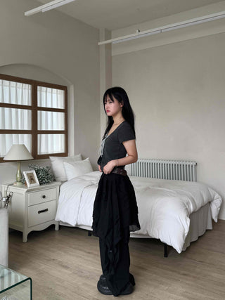 Asymmetrical flare belt tiered skirt