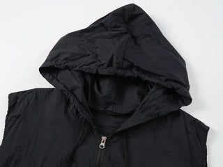 Majo Windbreaker Hooded Vest