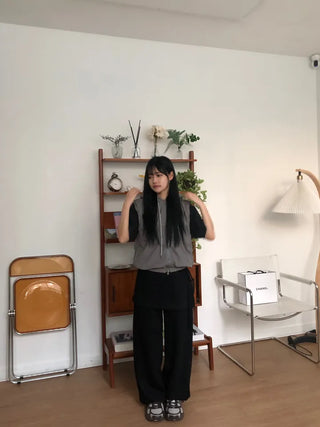 Majo Windbreaker Hooded Vest