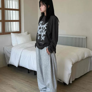 Minimal Spray Long Sleeve T-shirt