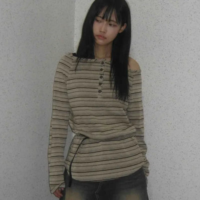 Hip-Delicate Fit Striped Long Sleeve T-shirt