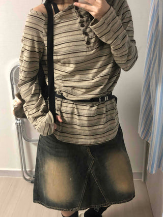 Hip-Delicate Fit Striped Long Sleeve T-shirt