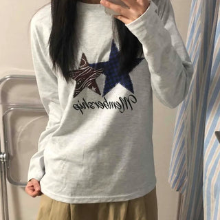 Newtro Star Patch Lettering Long Sleeve T-shirt