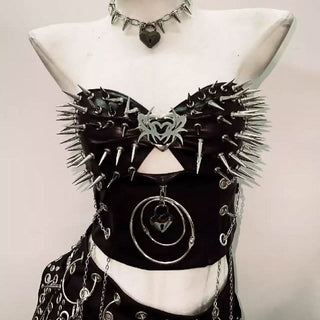 Sweetheart neck hollow out o ring rivet applique cut out top