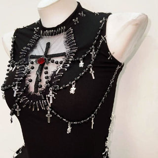 Crewneck beaded flower applique mesh top