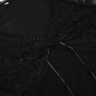 Lace splicing V-neck top