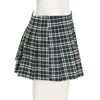 Plaid A-line pleated skirt
