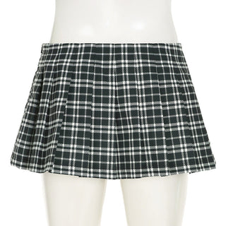 Plaid A-line pleated skirt