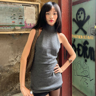 Halter neck backless high collar knitted vest