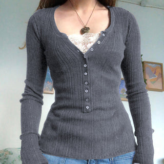 Button V-neck long-sleeved knit T-shirt